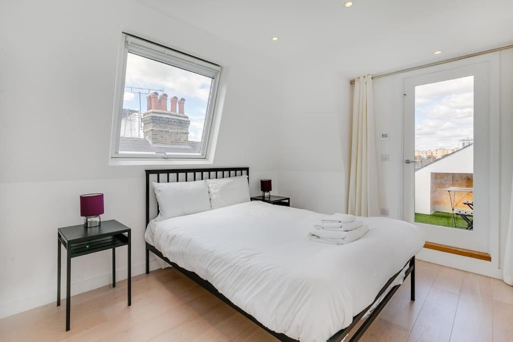Modern 1 Bedroom Flat In Battersea Londyn Zewnętrze zdjęcie